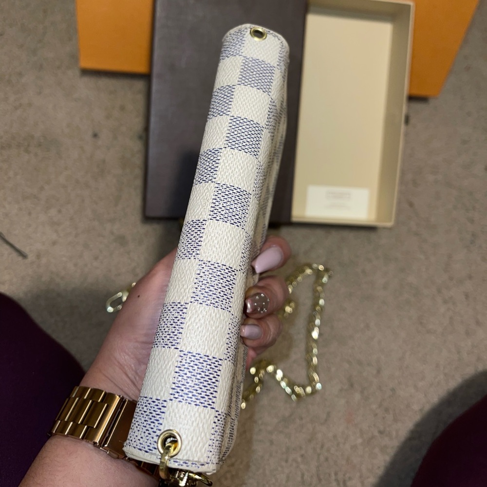 Louis Vuitton Sarah Damier crossbody - Picture 4 of 12